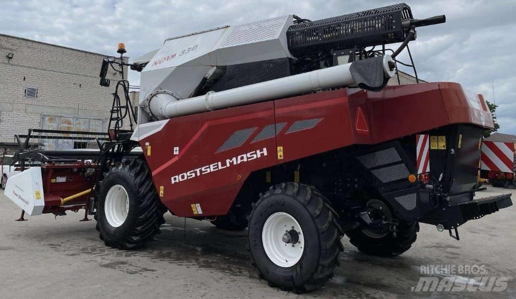 Rostselmash Nova 330 Kombinované zberacie stroje