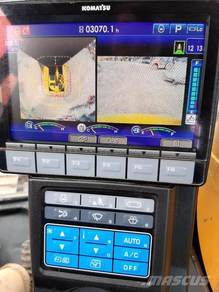 Komatsu PC 138 US-11 Pásové rýpadlá