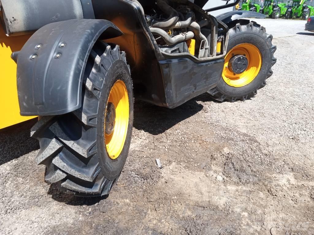 JCB 535-95 Teleskopické manipulátory