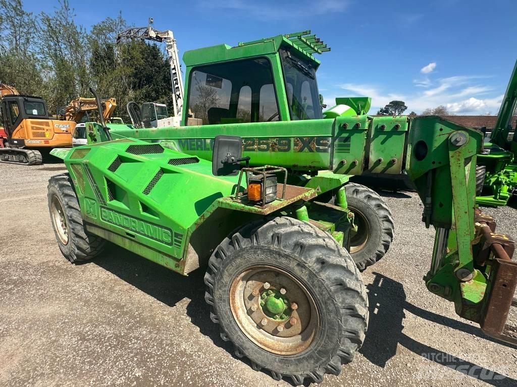 Merlo P 25.9 Teleskopické manipulátory