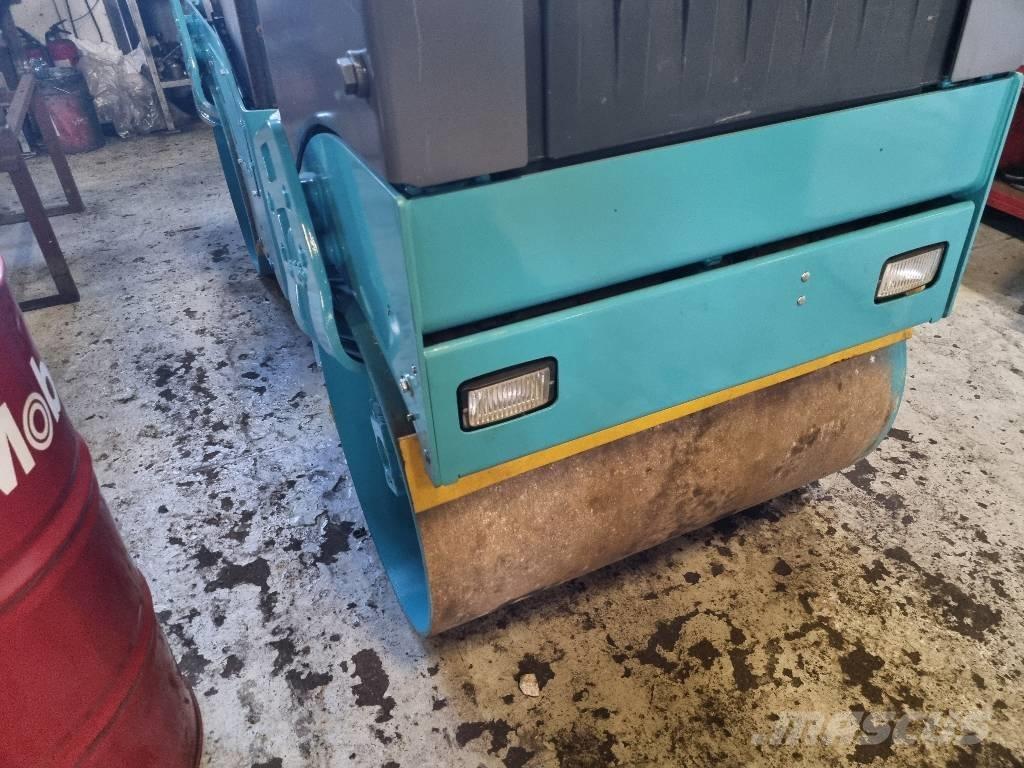Bomag BW 100 AD-4 Tandemové valce