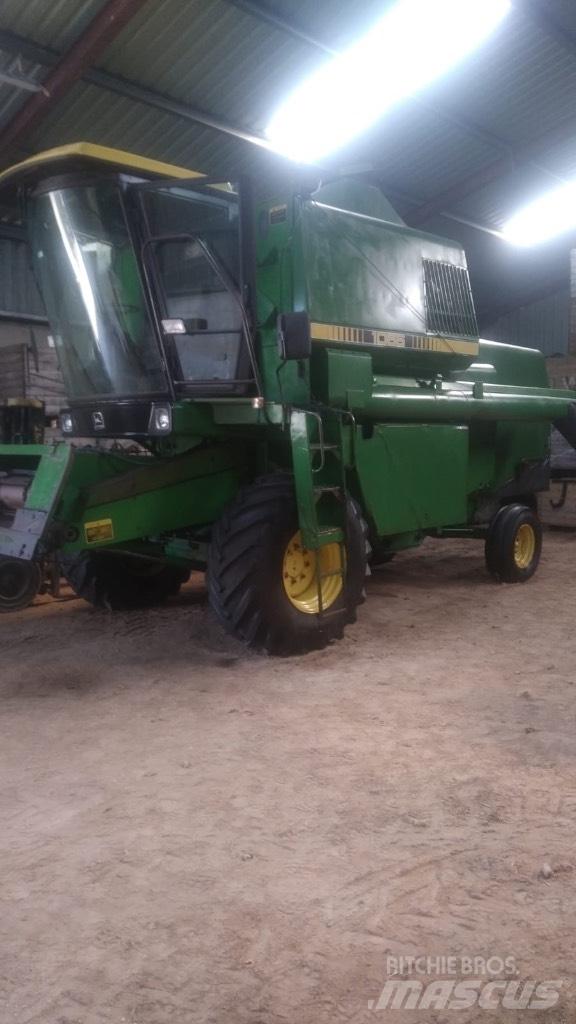 John Deere 1065 Kombinované zberacie stroje