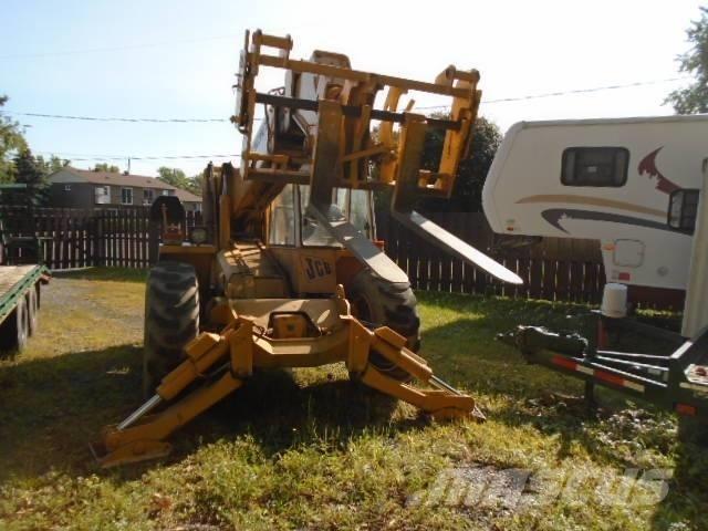 JCB 530 BHL Teleskopické manipulátory