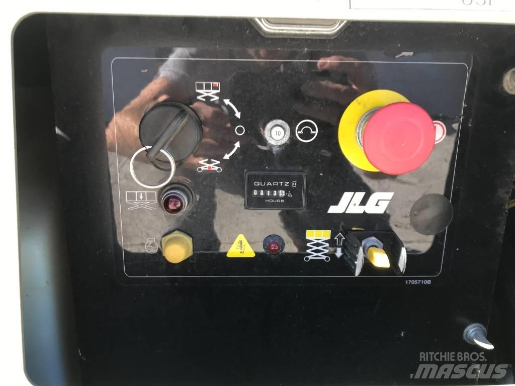 JLG M 3369 Nožnicové zdvíhacie plošiny