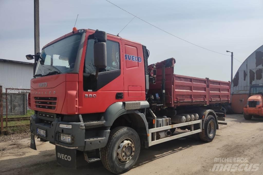 Iveco Trakker 380 Sklápače