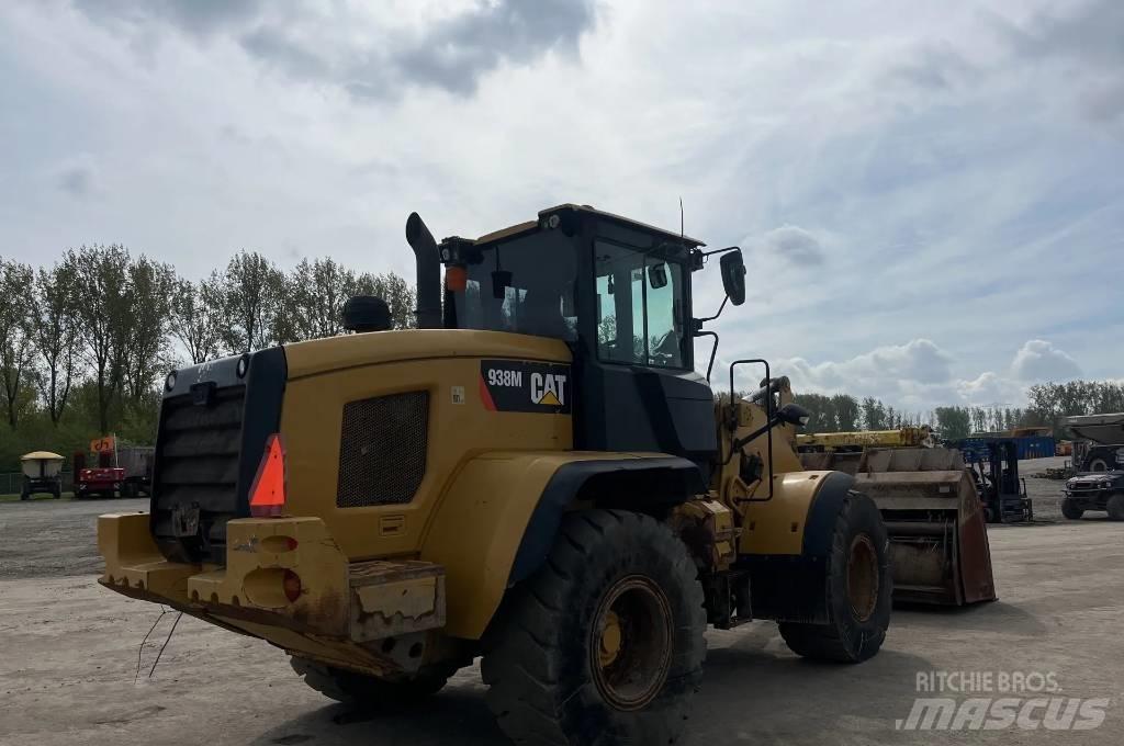 CAT 938 M Kolesové nakladače