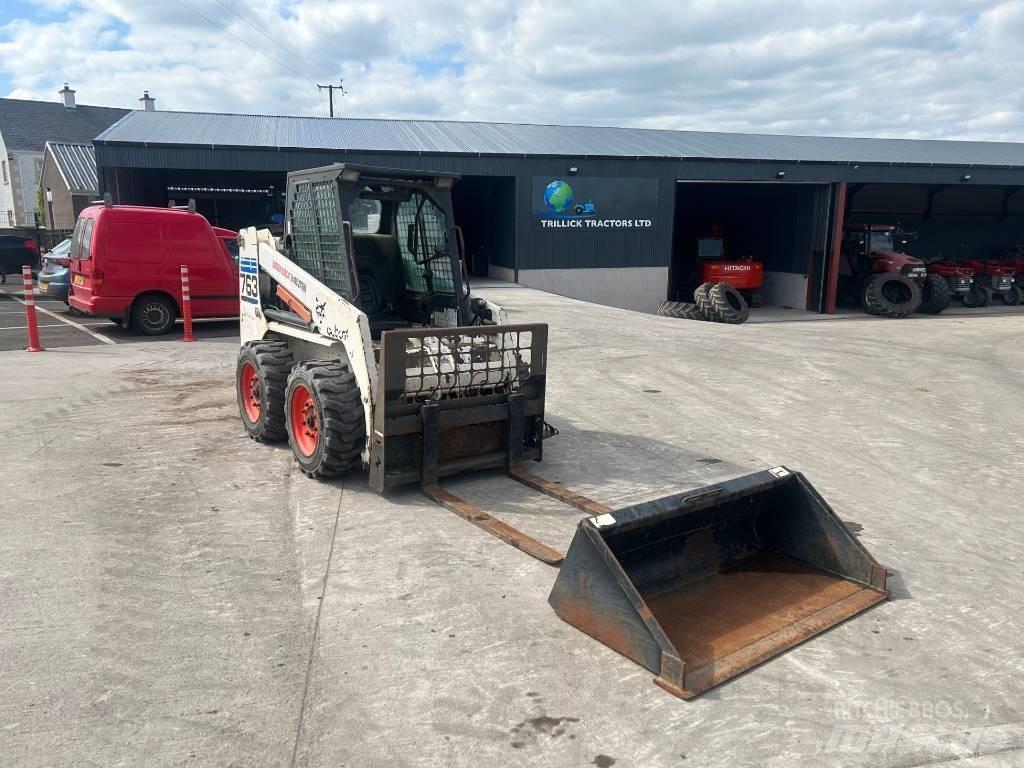 Bobcat 763 Šmykom riadené nakladače