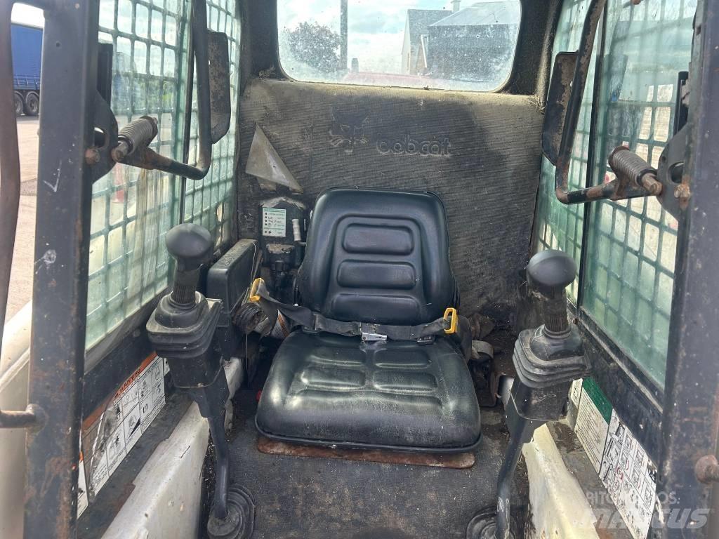 Bobcat 763 Šmykom riadené nakladače