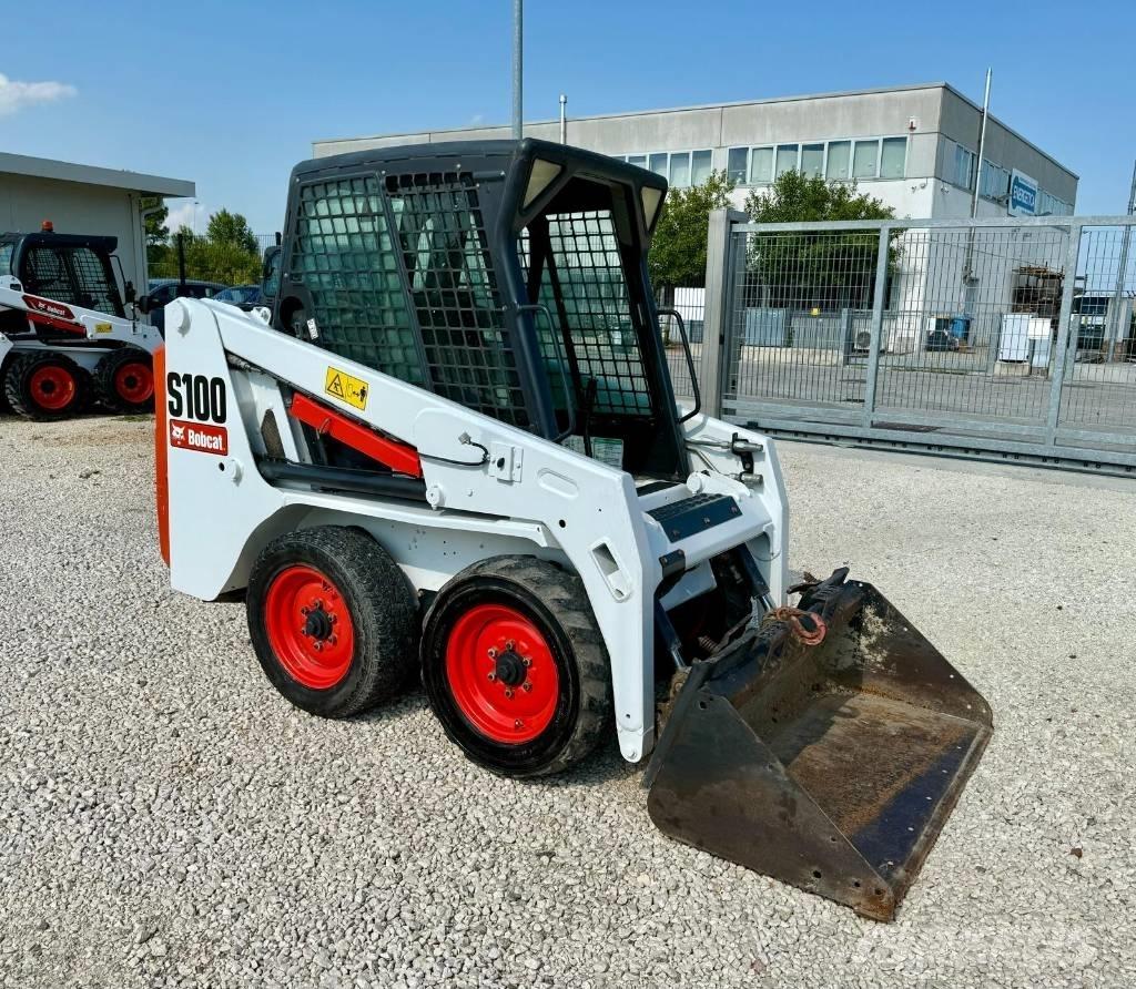 Bobcat S 100 Šmykom riadené nakladače