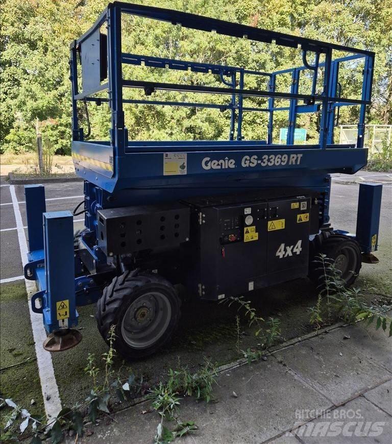 Genie GS 3369 RT Nožnicové zdvíhacie plošiny
