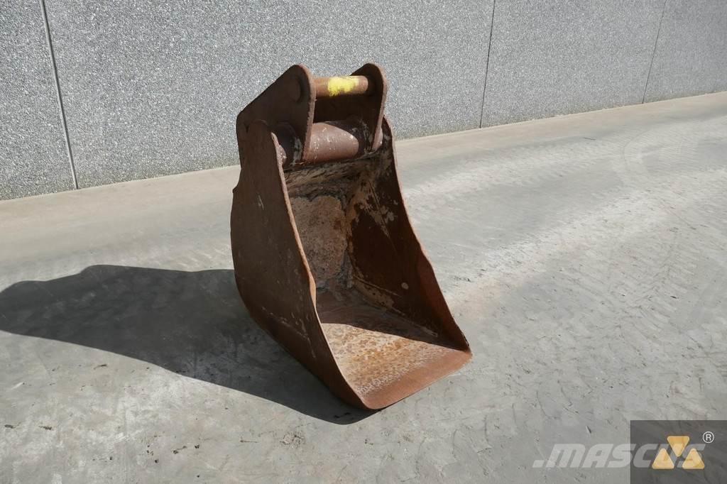 CAT 320 Bucket Lopaty