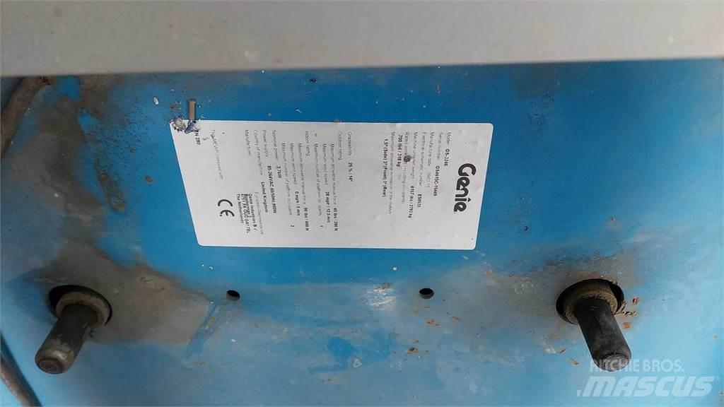 Genie GS3246 Nožnicové zdvíhacie plošiny