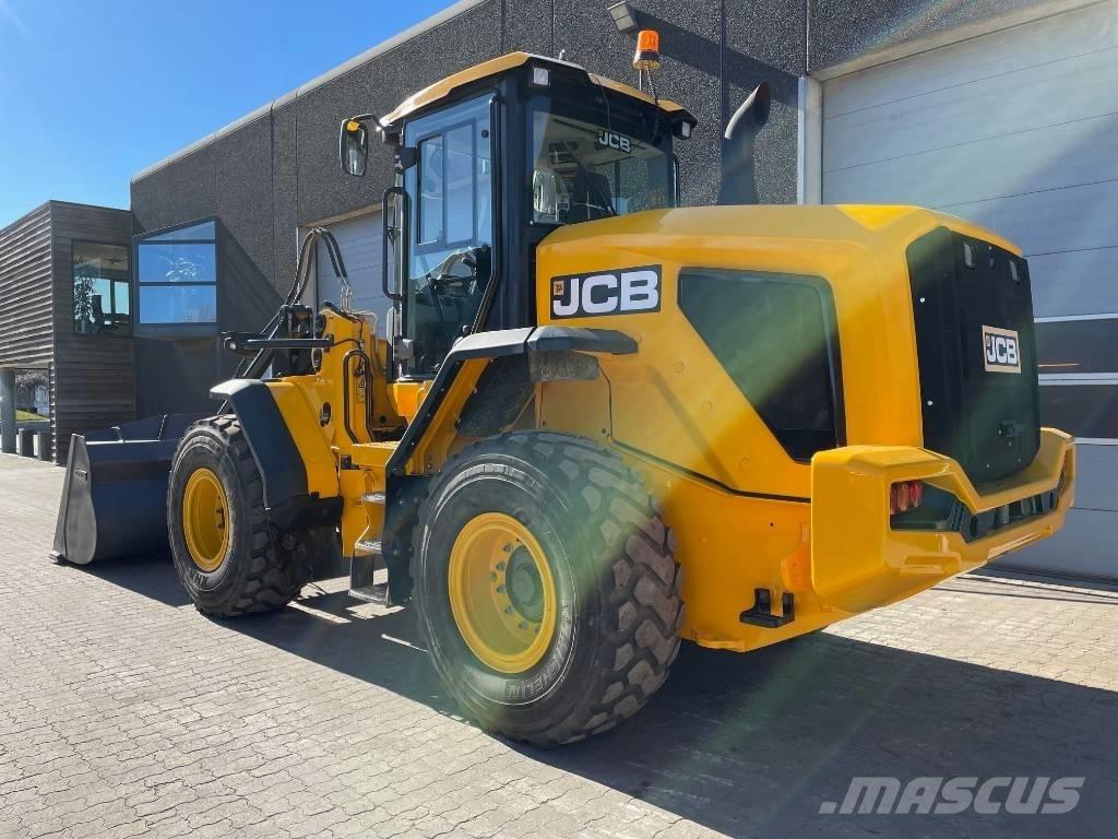 JCB 427 Kolesové nakladače