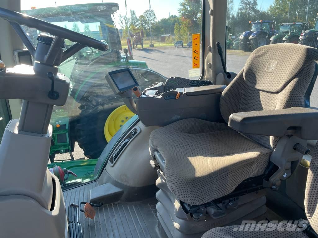 John Deere 7200 R Traktory