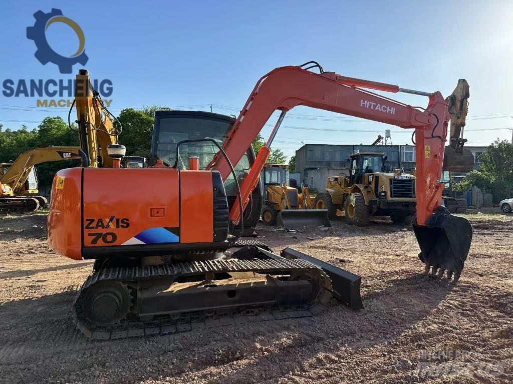Hitachi ZX 70 Pásové rýpadlá