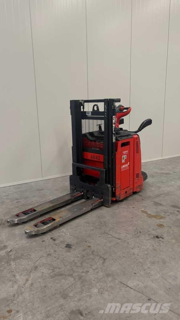 Linde D12AP Samohybné vozíky