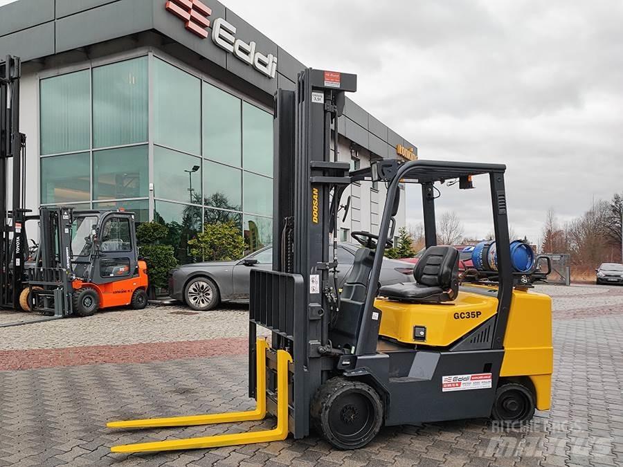 Doosan GC35P-3 Iné