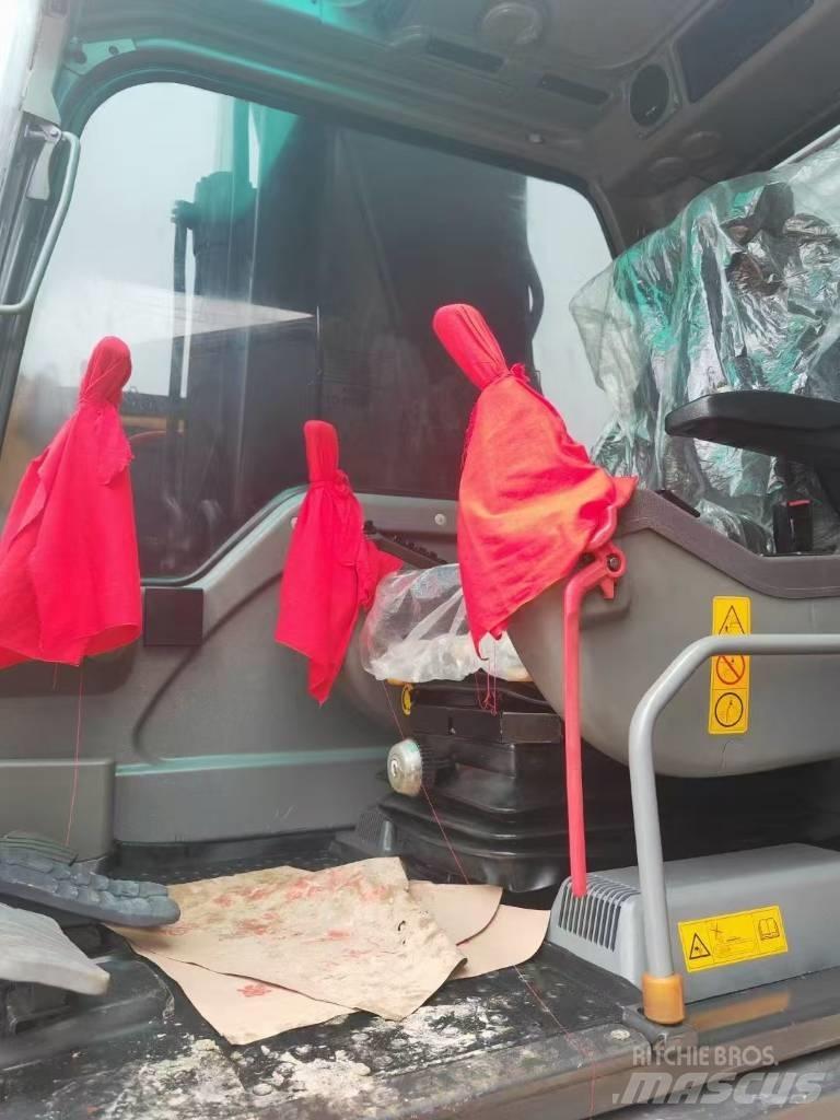 Volvo 290D Pásové rýpadlá