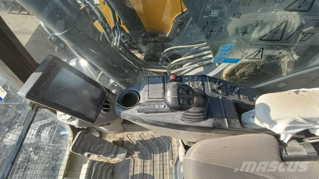 Volvo ECR 235 EL Pásové rýpadlá