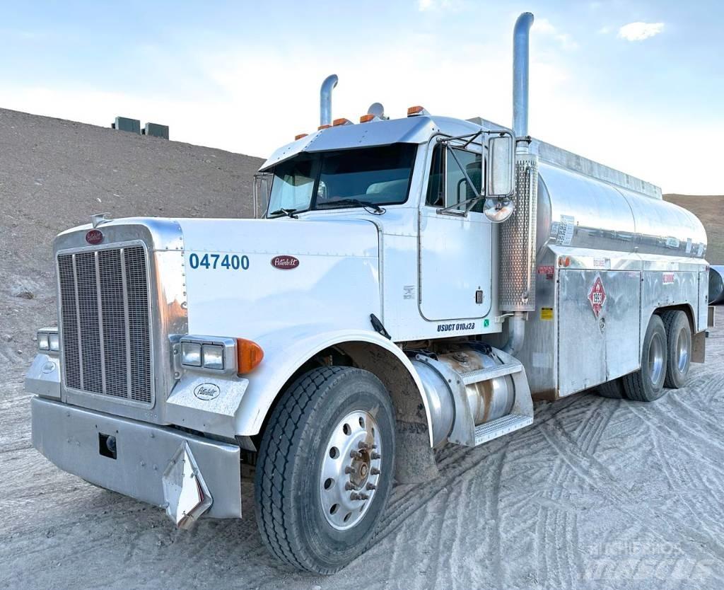 Peterbilt 000 Cisternové nákladné vozidlá