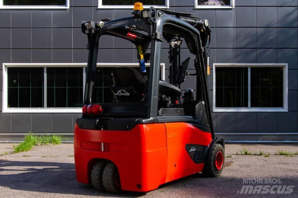Linde E20L-02 Akumulátorové vozíky