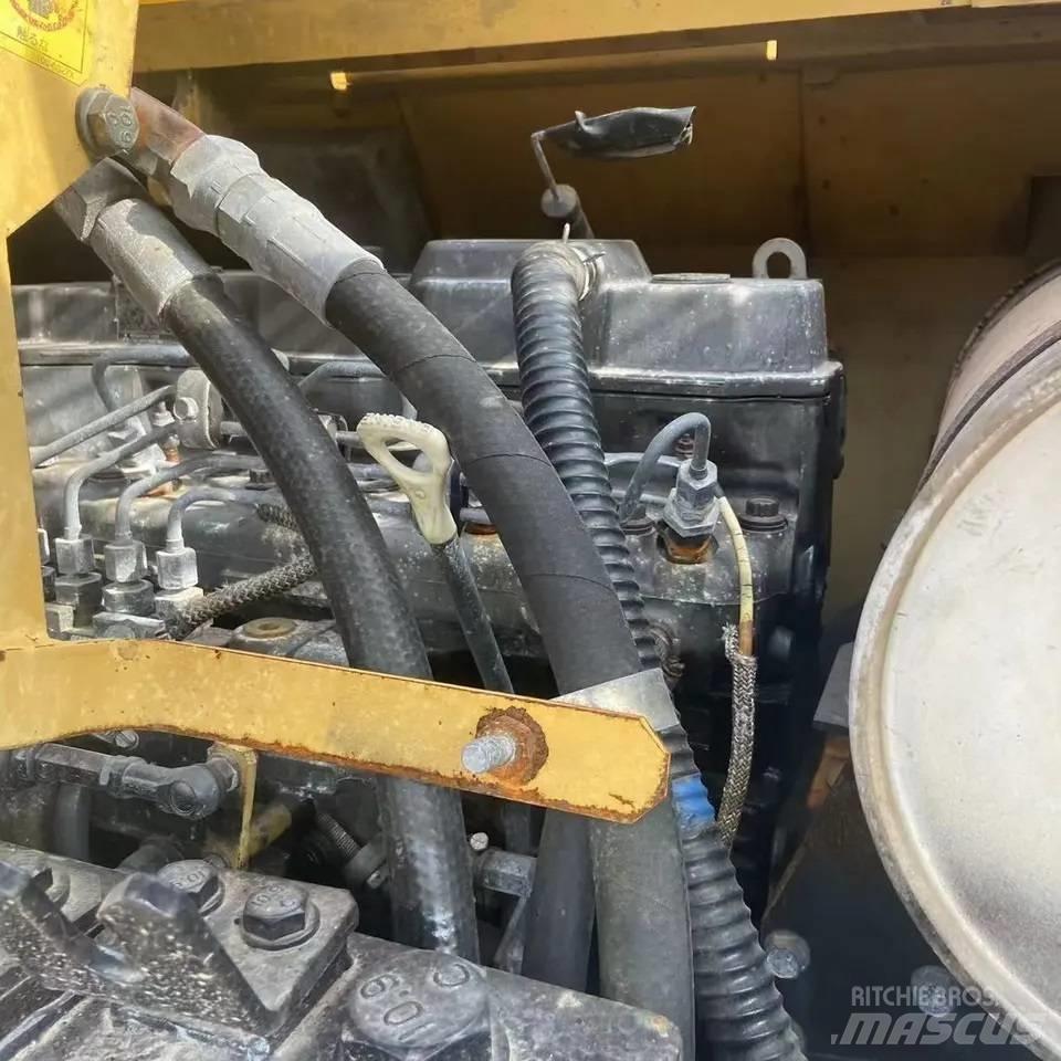 CAT 308C Pásové rýpadlá