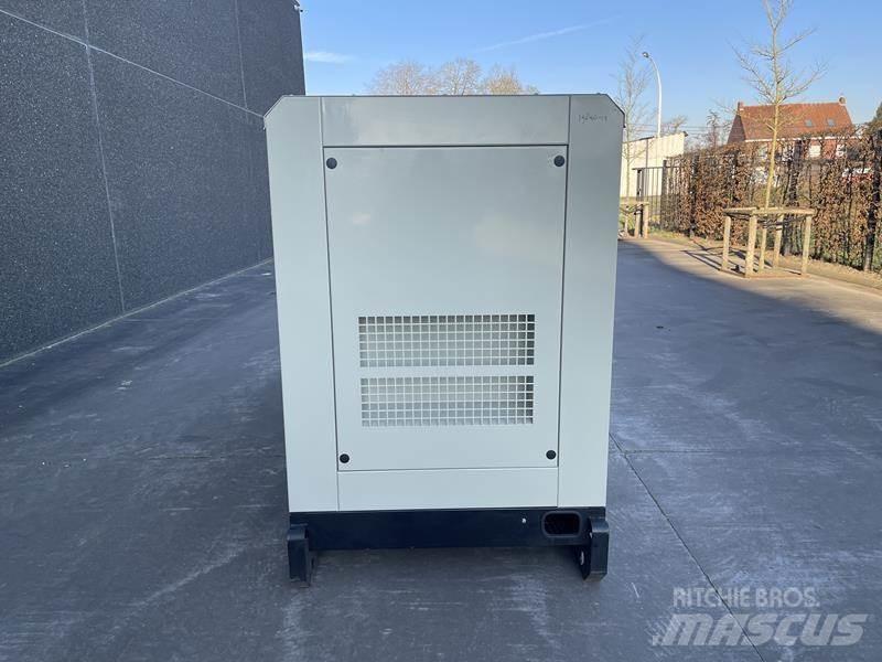 Cummins 220 kVA Naftové generátory