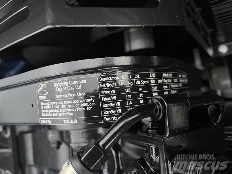 Cummins 220 kVA Naftové generátory