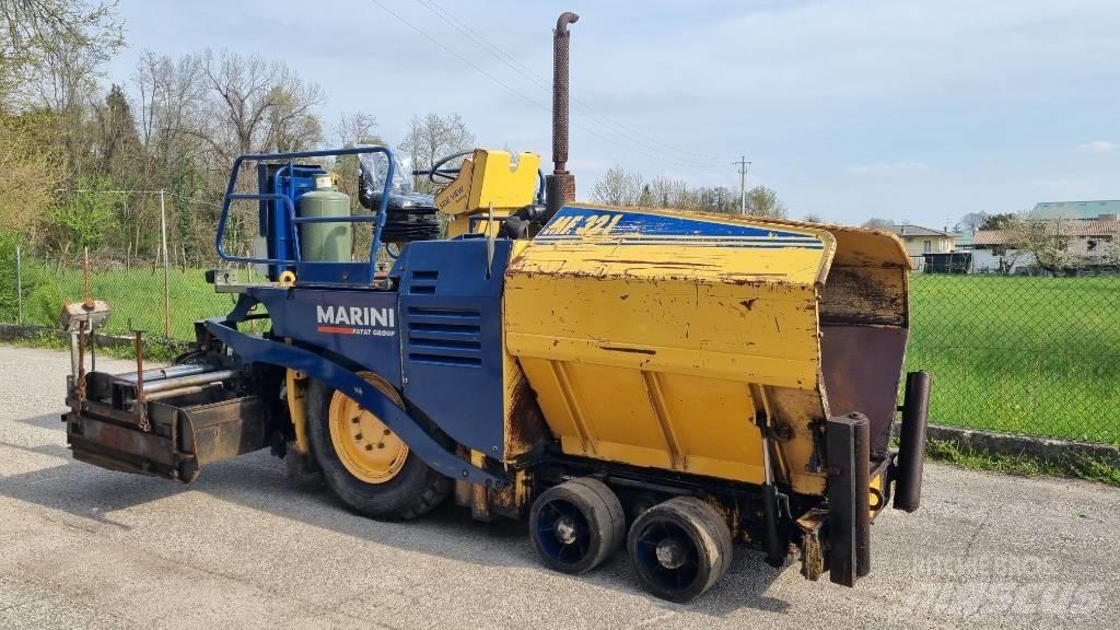 Marini MF 322 Finišéry