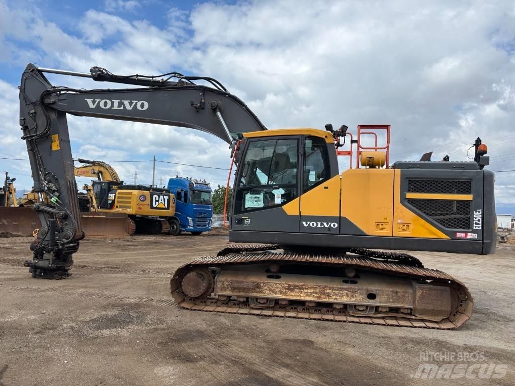 Volvo EC 250 EL Pásové rýpadlá