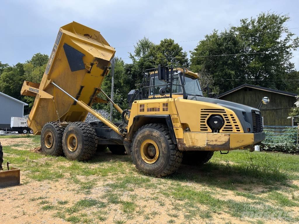 Komatsu HM 400 Kĺbové nákladné autá