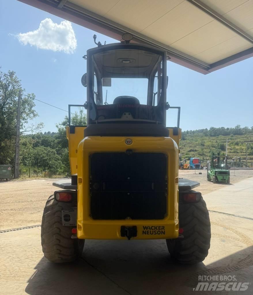 Wacker Neuson DW 100 Stavebné sklápače