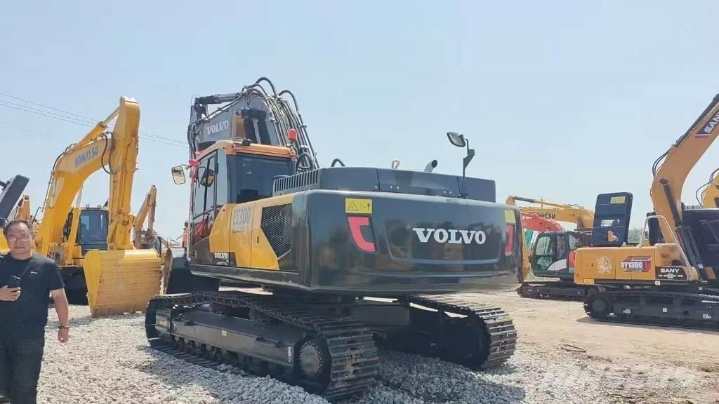 Volvo EC 300 D L Pásové rýpadlá