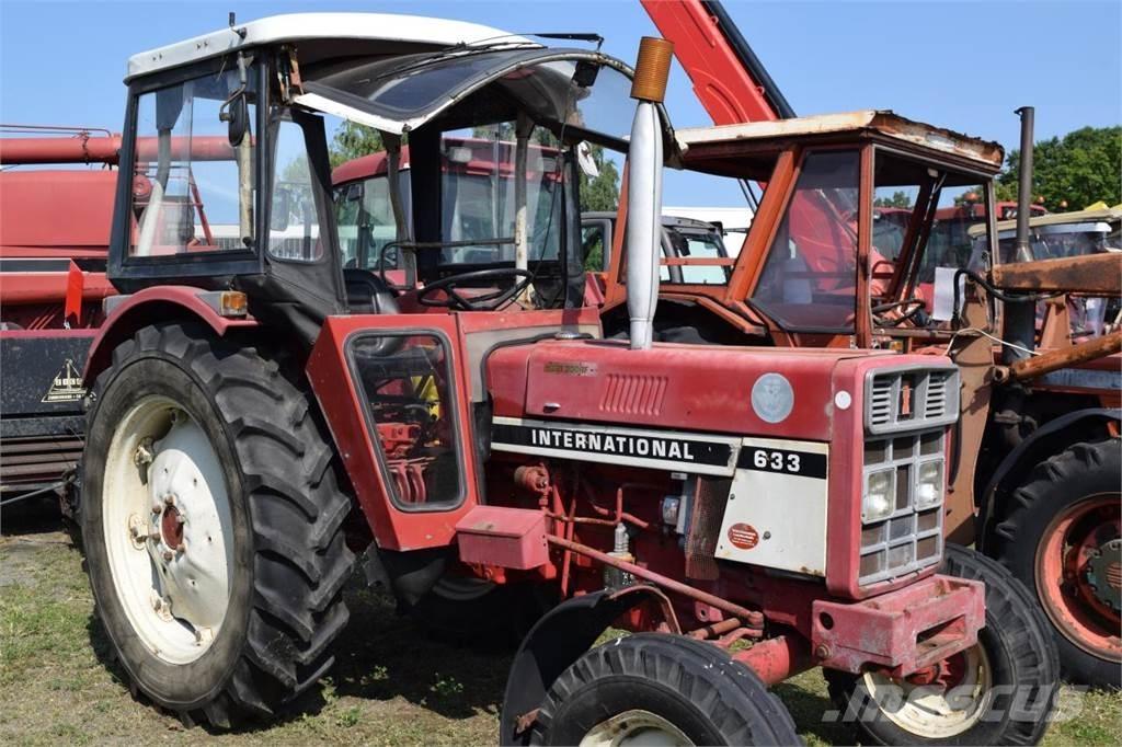 Case IH 733 Traktory
