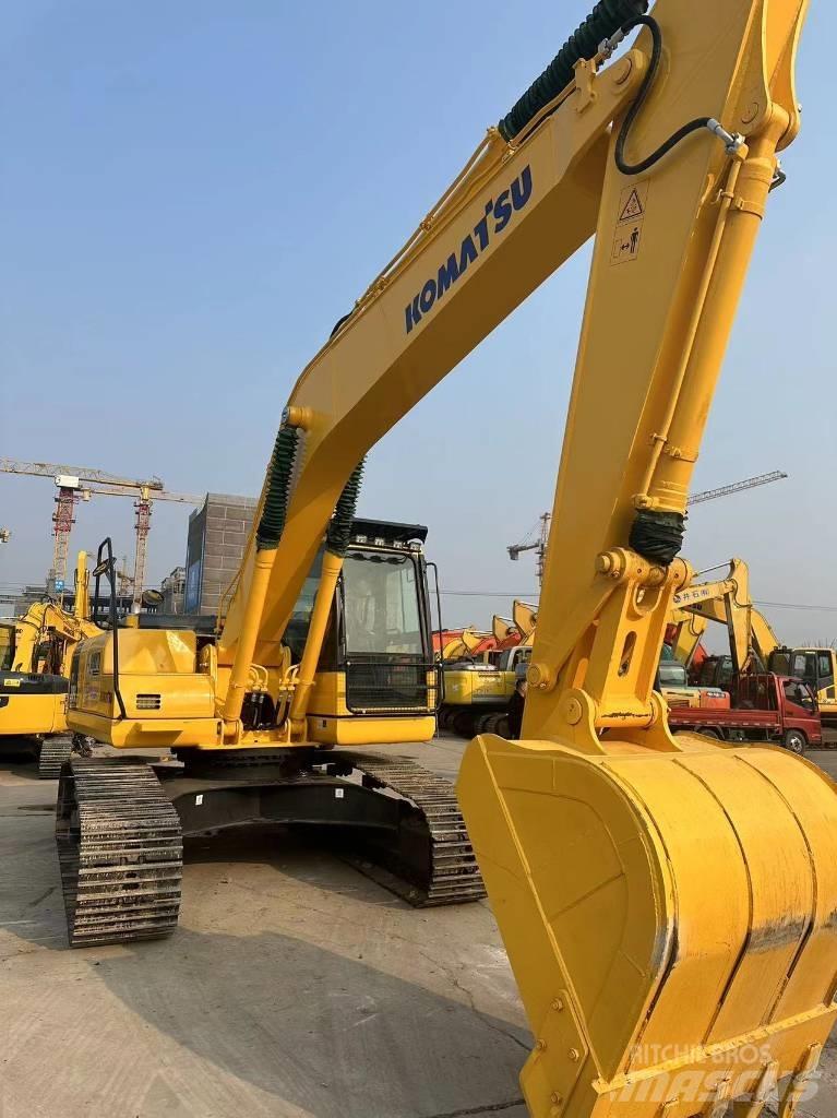 Komatsu PC 200LC Pásové rýpadlá