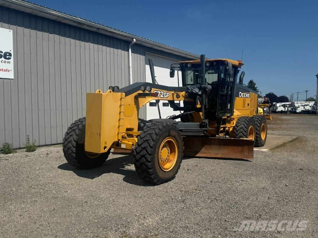 John Deere 672 GP Grejdery