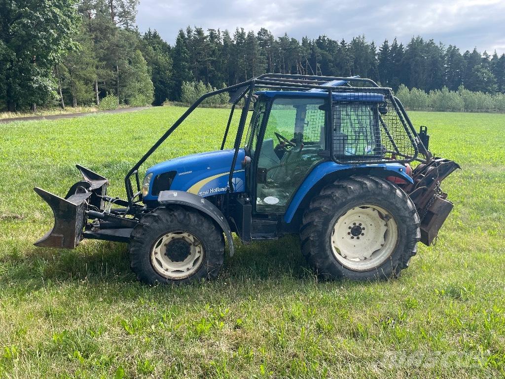 New Holland  T5050 Lesné traktory