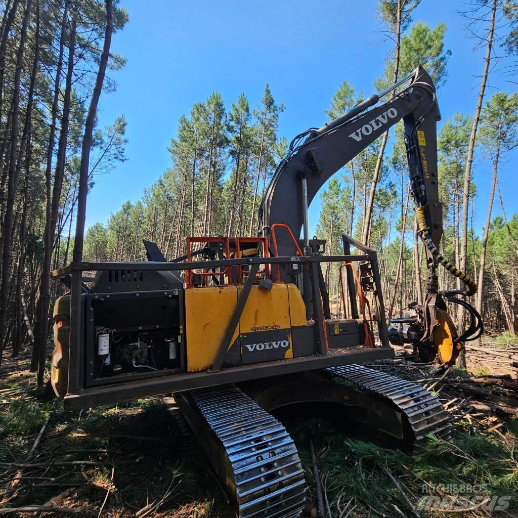 Volvo EC 200 E Žeriavy/Nakladače