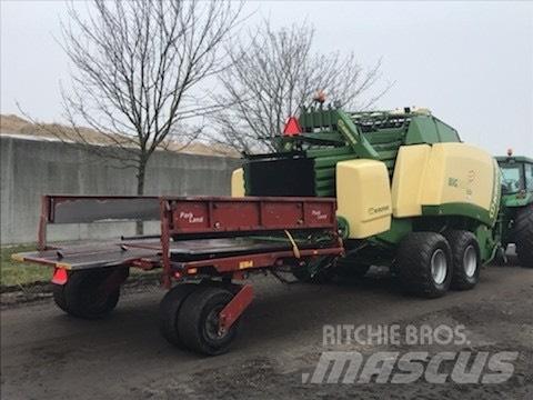 Krone Big pack 4x4 Lisy na hranaté balíky