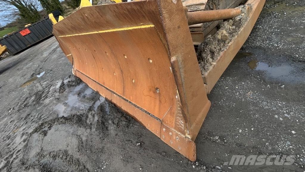 Komatsu Px85-13 Pásové dozéry