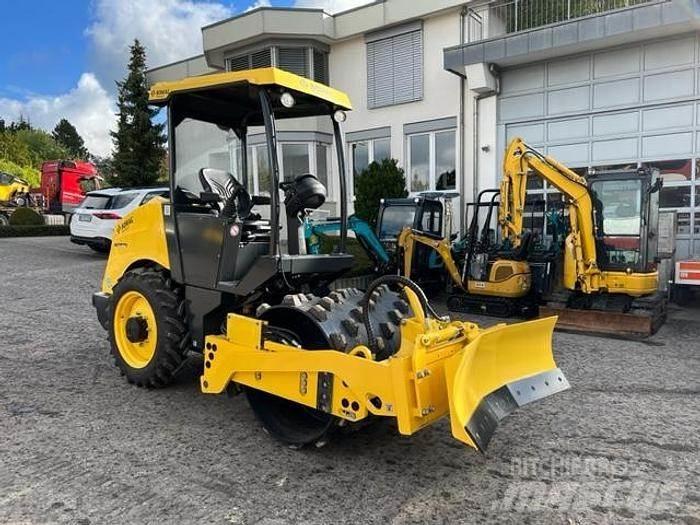 Bomag BW 124 PDH-5 Ďalšie stroje na spracovanie pôdy a príslušenstvo