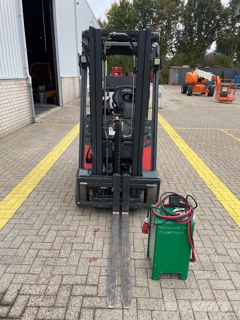 Linde E 16 H-02 Akumulátorové vozíky