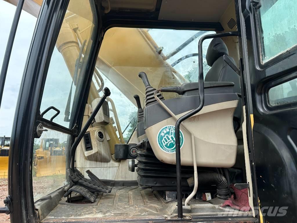 CAT 330 CL Pásové rýpadlá