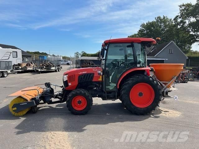 Kubota L2-452 Kompaktné traktory