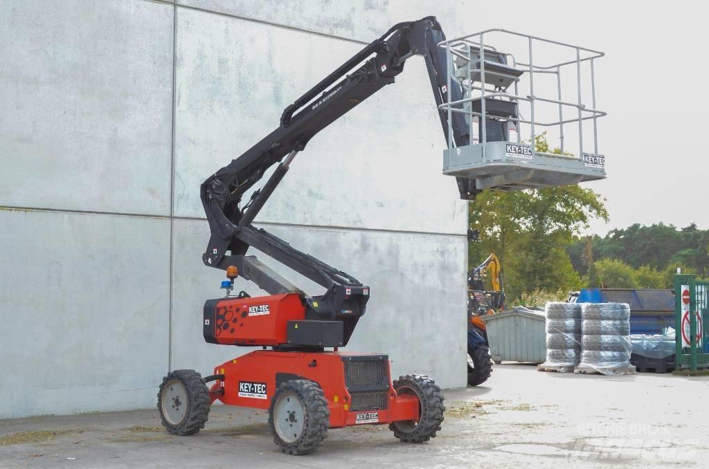 Manitou ManGo 12 Kĺbové plošiny
