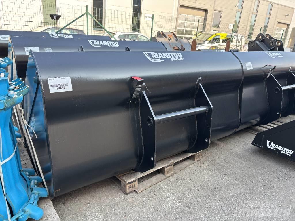 Manitou CBA 3000 Ďalšie nakladače, rýpadlá a príslušenstvo