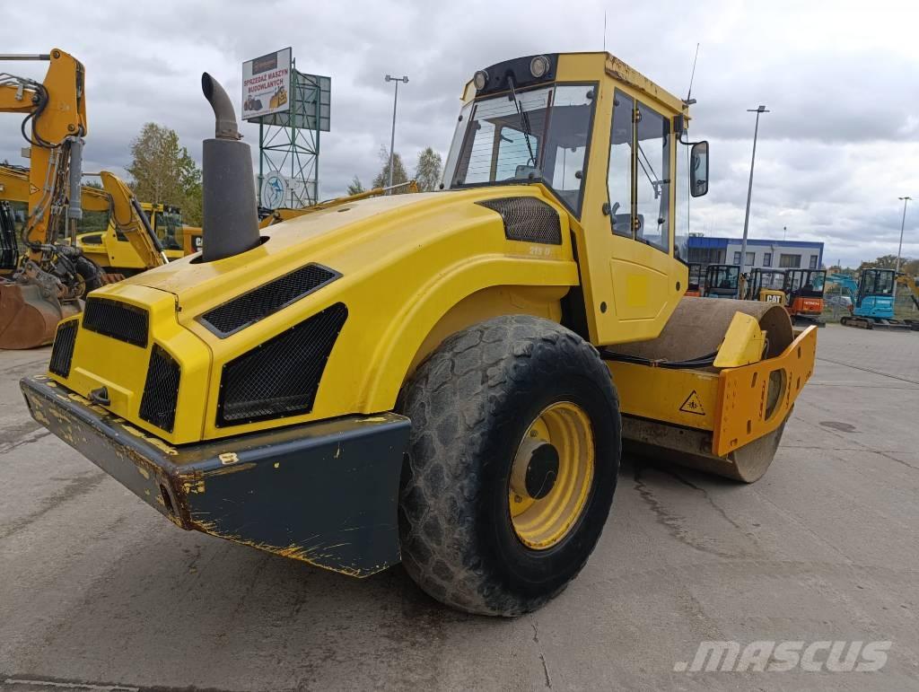 Bomag BW 213 D-4 Ťahačové valce
