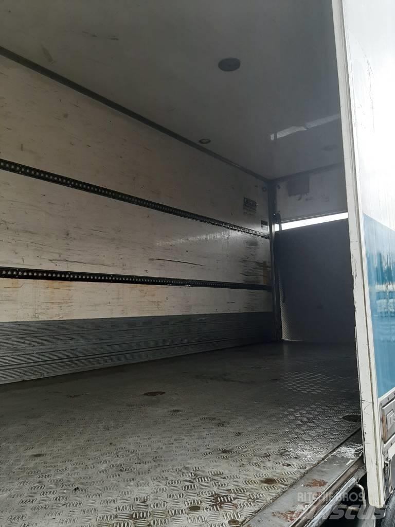 Volvo FE 320 Chladiarenské nákladné vozidlá