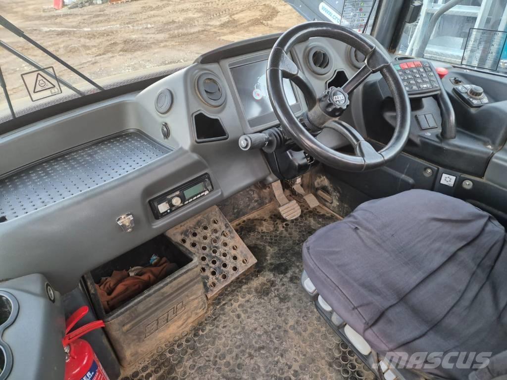 Bell B 30 E Kĺbové nákladné autá