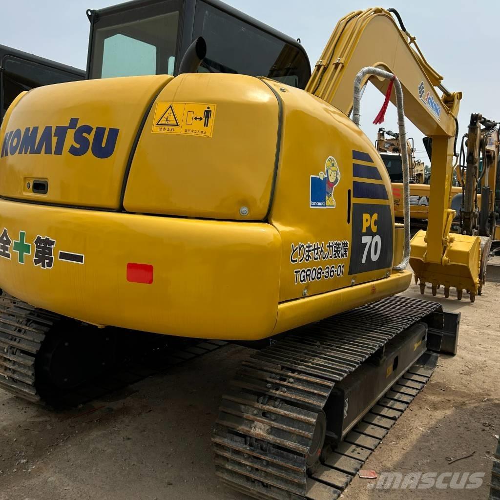 Komatsu 70-8 Pásové rýpadlá